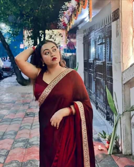 Trending Rangoli Saree with Embroidered Lace Border (Free size)