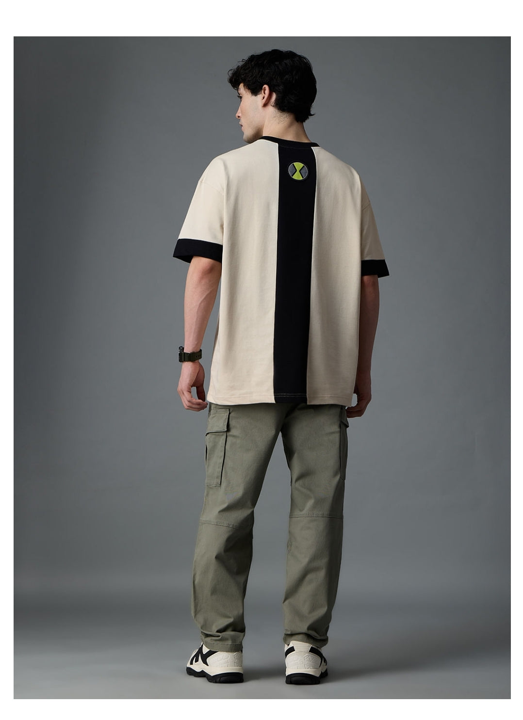 Ben 10: Omnitrix Oversized T-Shirts