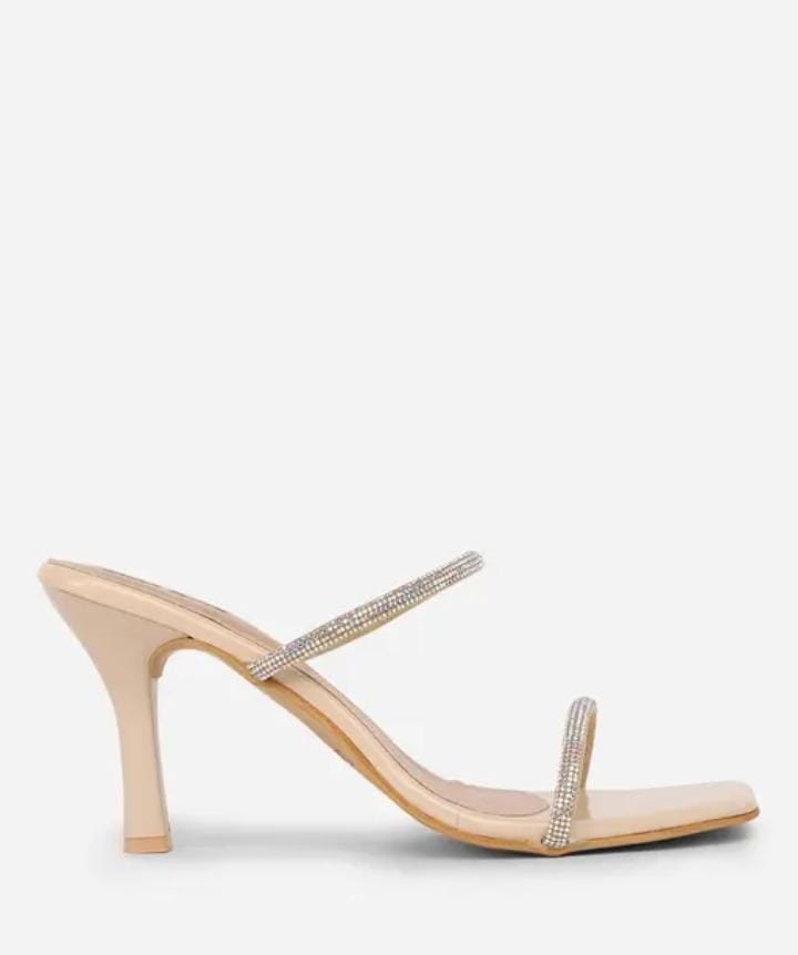 Retro Walk Women Cream Partywear Heels
