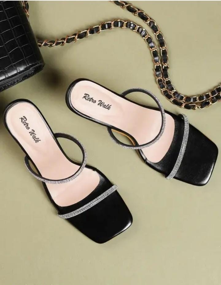 Retro Walk Women Cream Partywear Heels