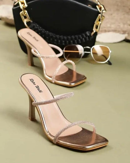 Retro Walk Women Cream Partywear Heels