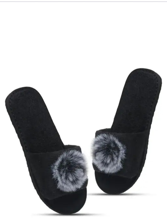 LADI LITE women and girl new letest flip flops extra soft comfortable party wear slipperrs black winter flip flops slippers