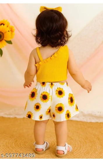 Girls Cute trendy Fashionable Stylish Sleeveless & Round Neck Top & Bottom