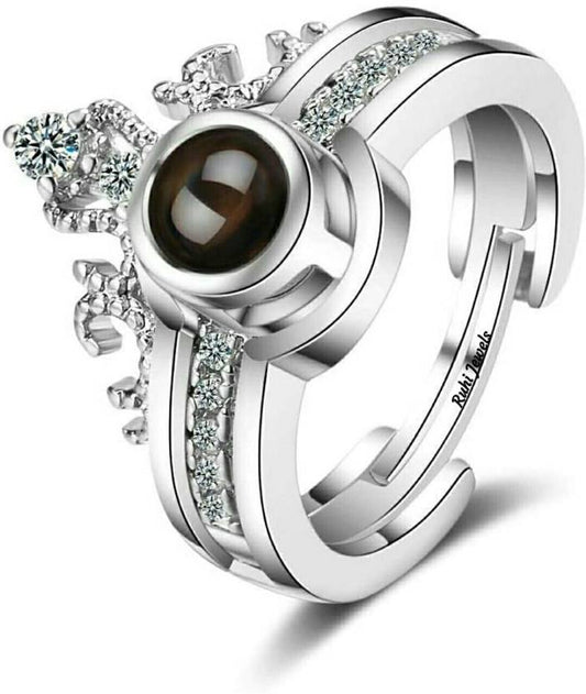 Glossy Finish Silver-Plated Ring with Cubic Zirconia Stone – Elegant Alloy Design