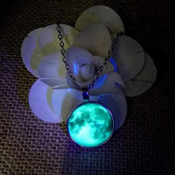 Night Glowing Moon Pendant with Stainless Steel Chain – Celestial Glow Necklace
