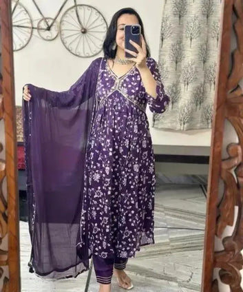 Women Floral Printed Aaliacut Kurta, Pant and Dupatta Set