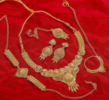 Premium Gold-Plated Bridal Jewelry Combo Set – Necklace, Earrings, Maangtika, Nath & Bajuband (Full Traditional Pack)